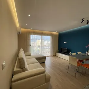 city-center-apartment-1019.albaniahotels.org/